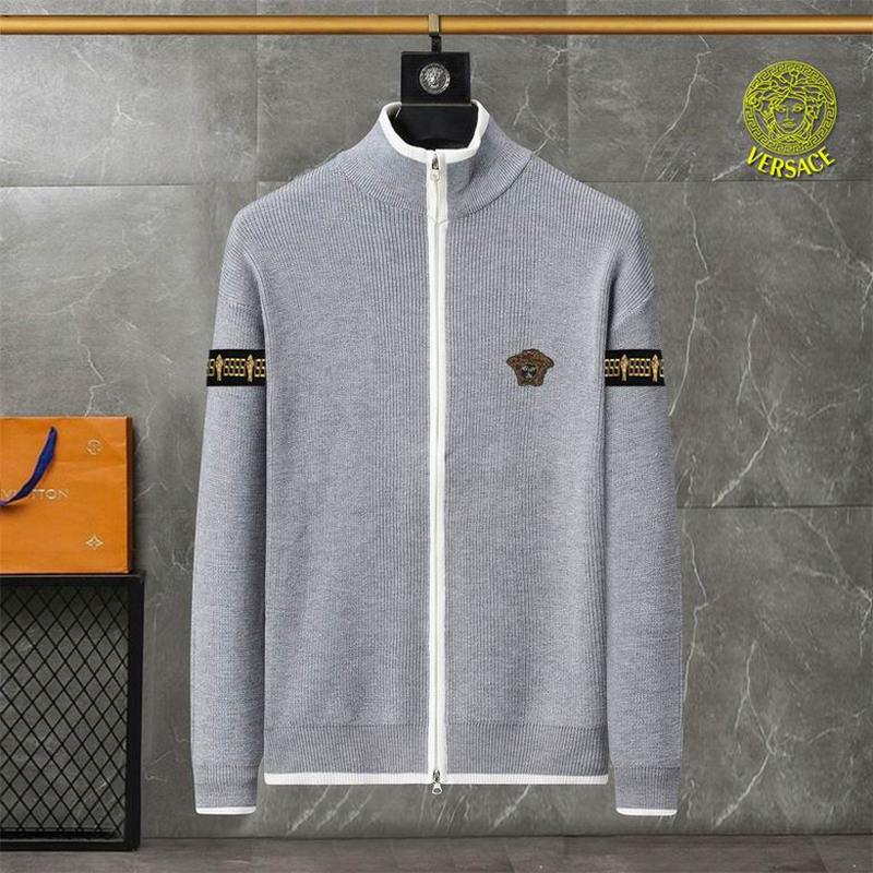 Versace Men's Sweater 151